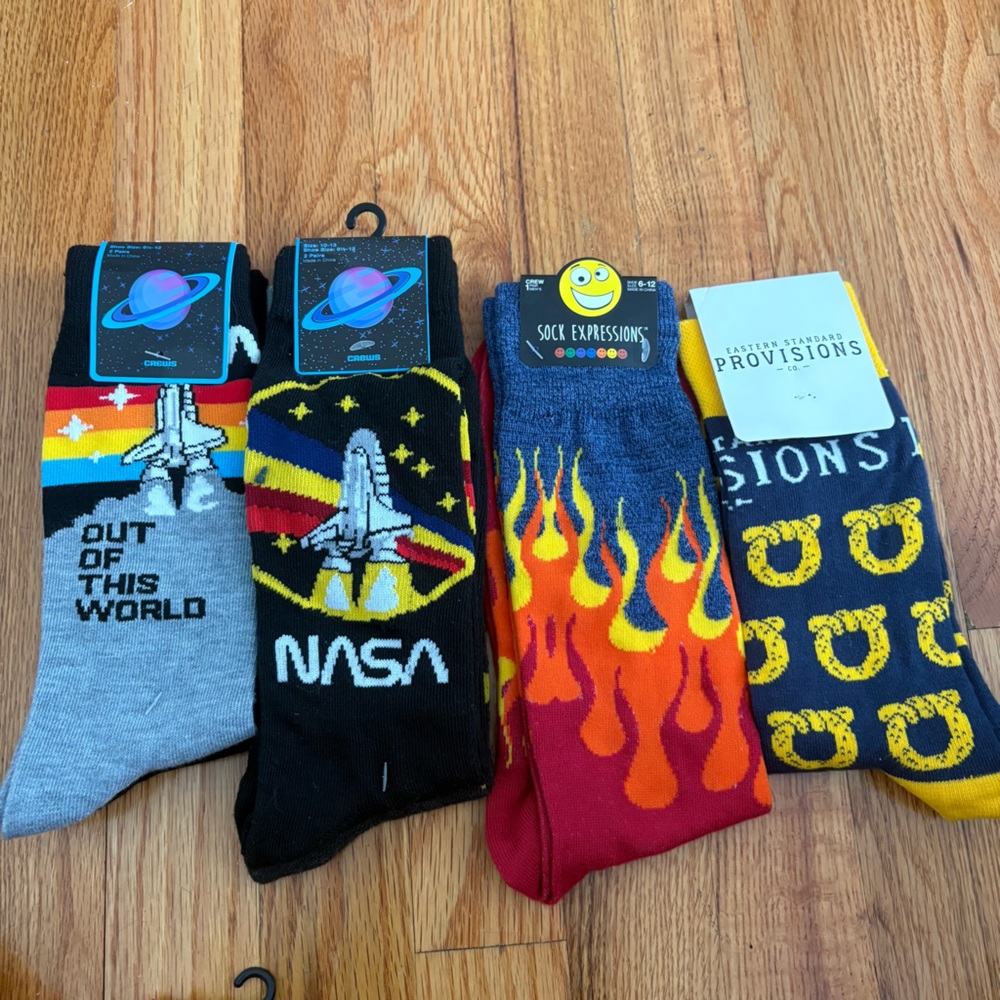 Fun Men’s Socks Bundle - 6 pairs